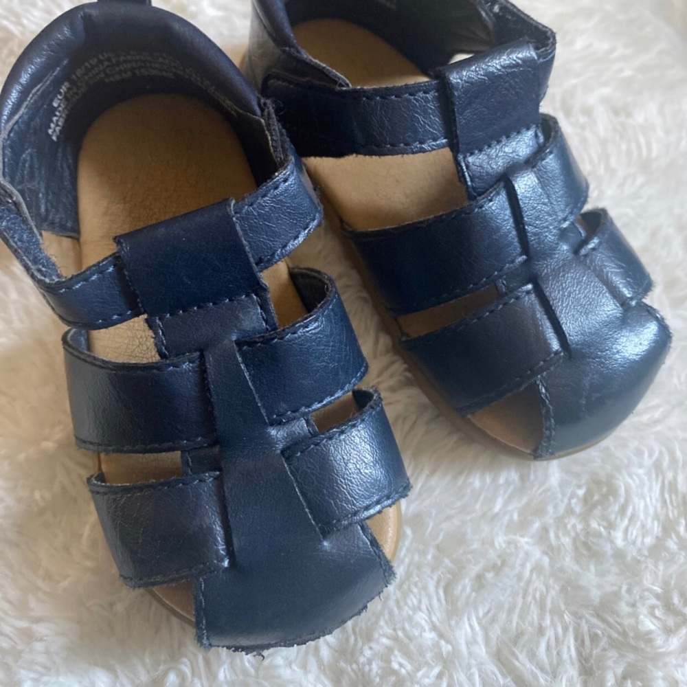 Baby sandals